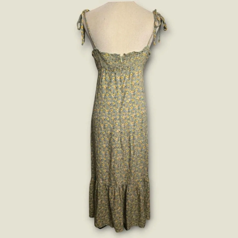 Audrey 3+1 green floral maxi dress with adjustable spaghetti straps, tie-up deta - Picture 3 of 8